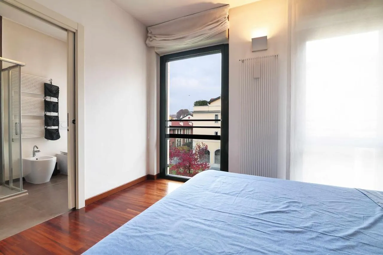 Npa20 Luxury Large Apartment In Navigli District Milan 0*,  Italy
