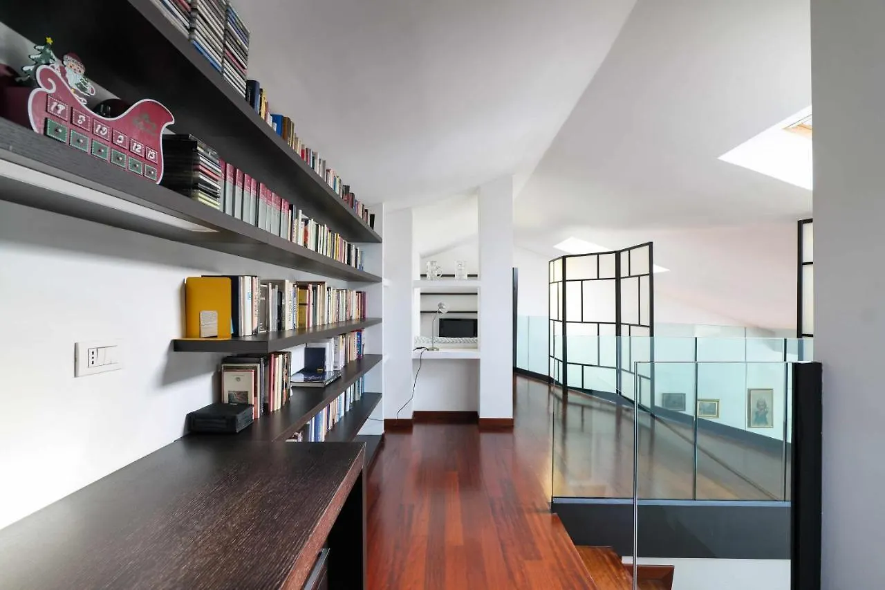 Npa20 Luxury Large Apartment In Navigli District Milan