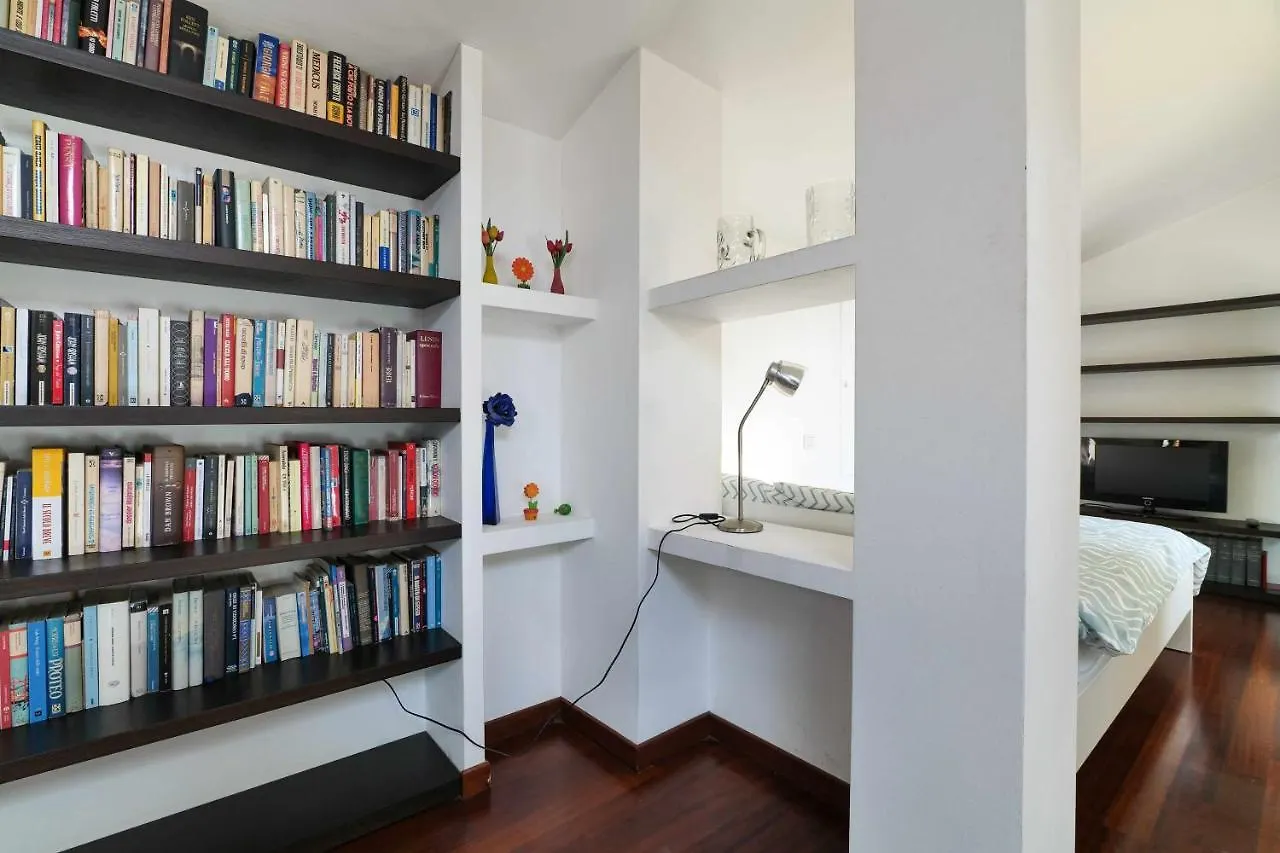 Npa20 Luxury Large Apartment In Navigli District Milan