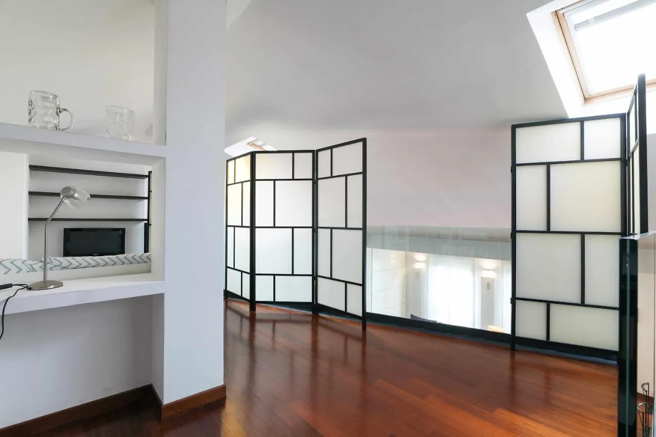 Npa20 Luxury Large Apartment In Navigli District Milan